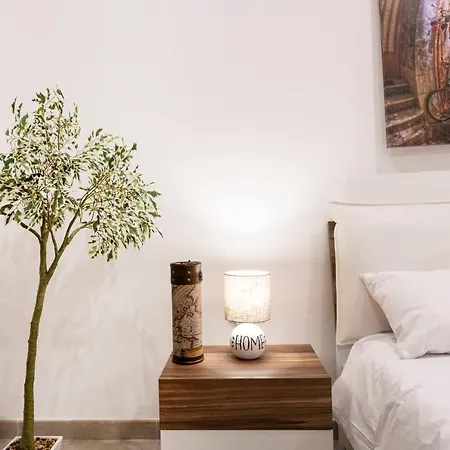 酒店 Golden Flat In San Pawl-hosted By Sweetstay *