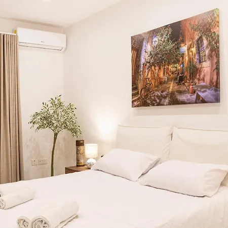 酒店 Golden Flat In San Pawl-hosted By Sweetstay *